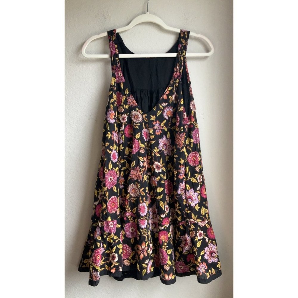 Free People size XS Oh Baby Dark floral smocked boho relaxed mini dress - Picture 2 of 10